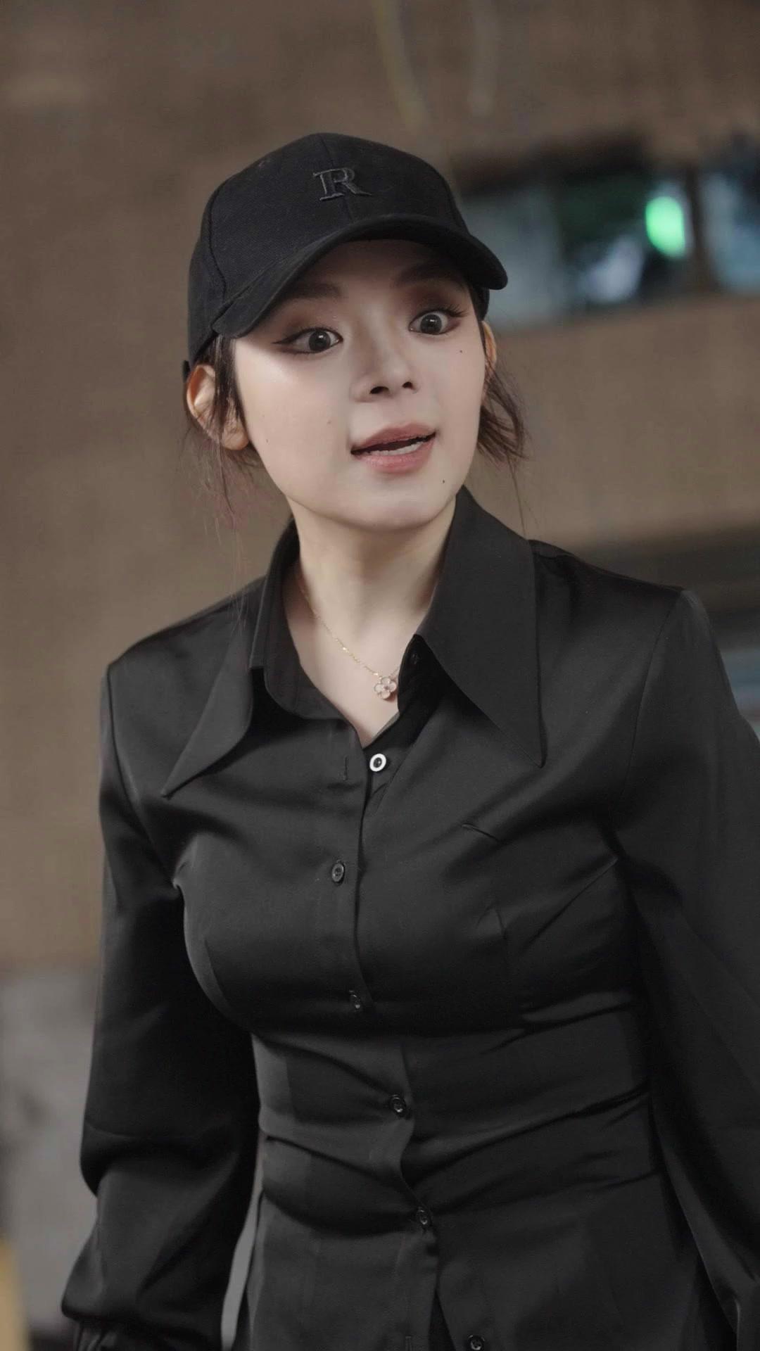 Accident? Her Cinderella Story!