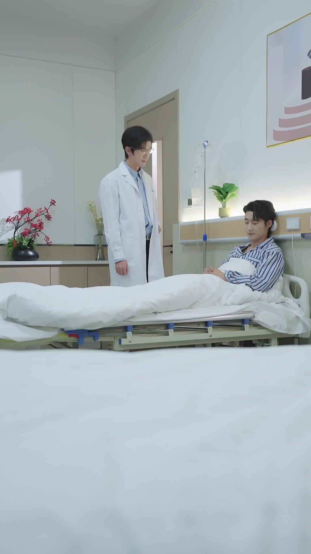 Rahasia Masa Lalu, Cinta dan Balas Dendam