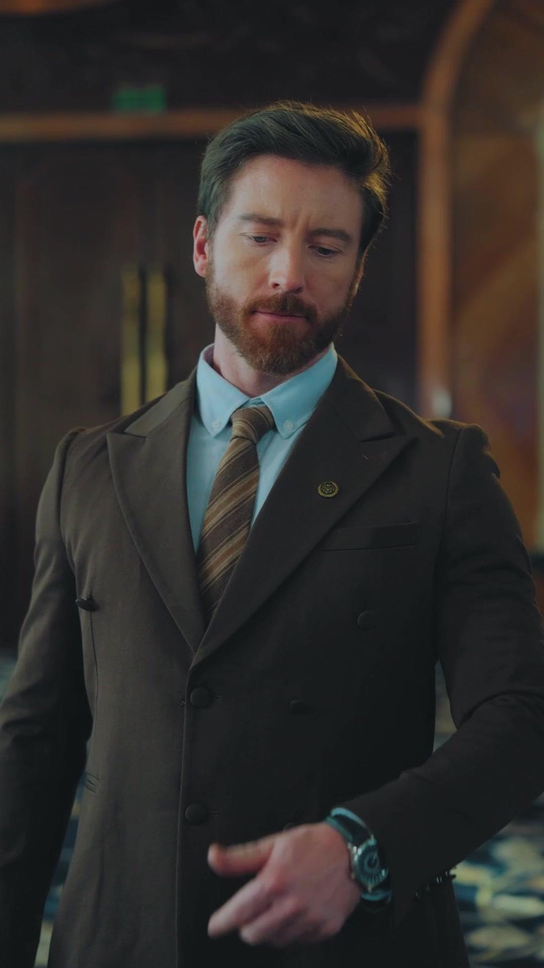 King Returns on Christmas Eve