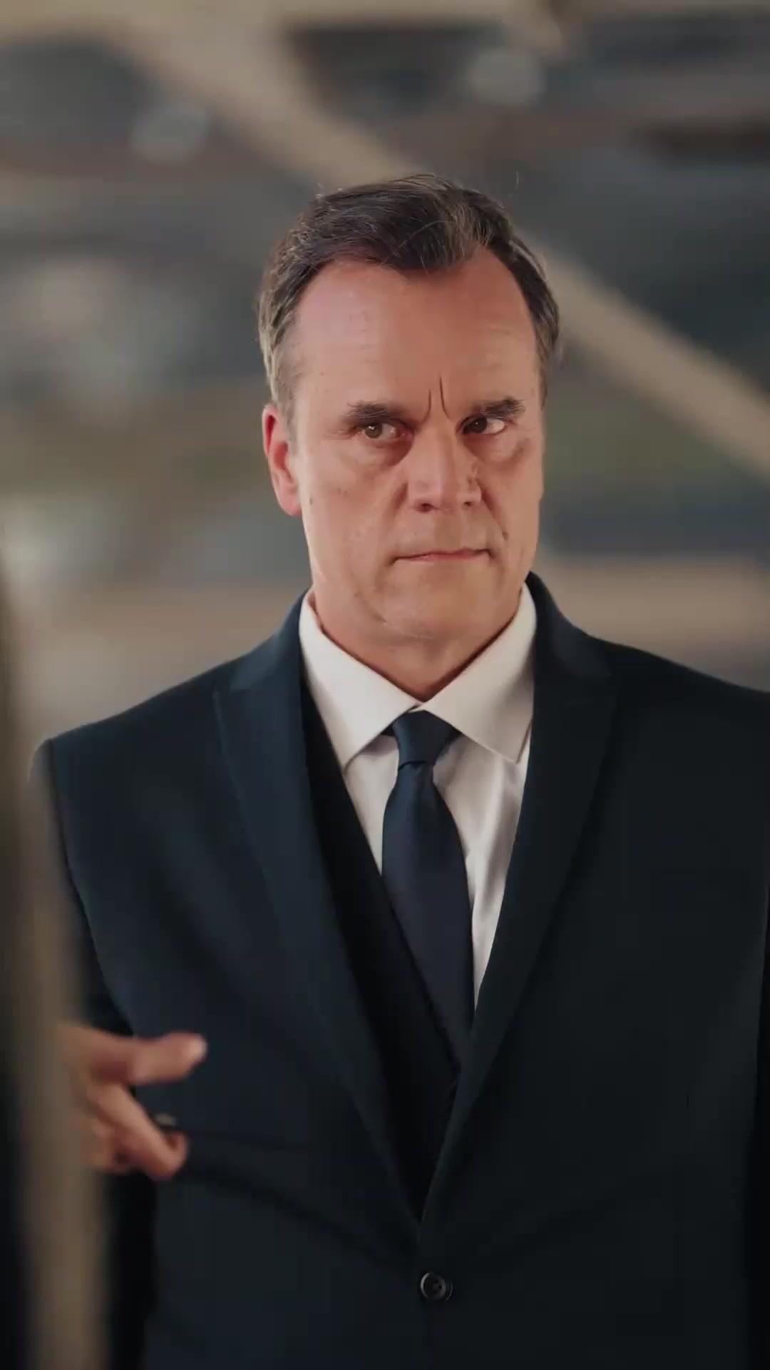 (Dublagem) Meu Pai é o Rei Oculto