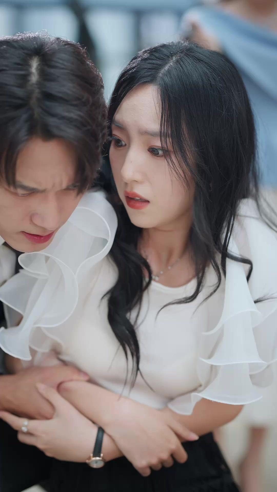 Suami Satpamku Itu Miliarder