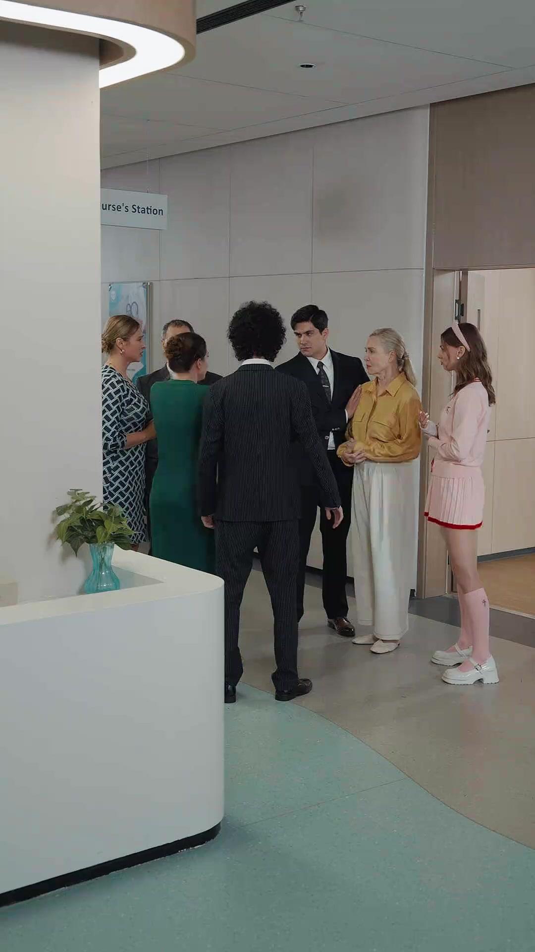 (Dublajlı) Zenginlere Bulaşmayın