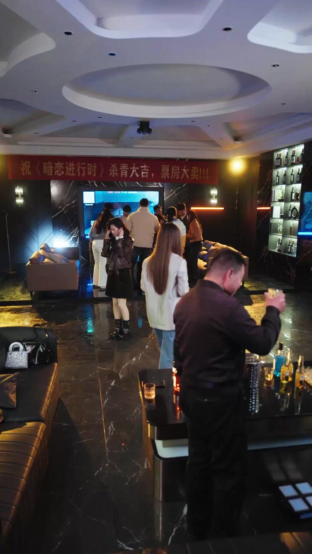 LE MARIAGE D’UN AMOUR SECRET