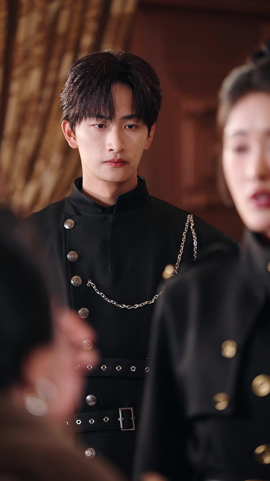 Mi reina, sin piedad e imbatible