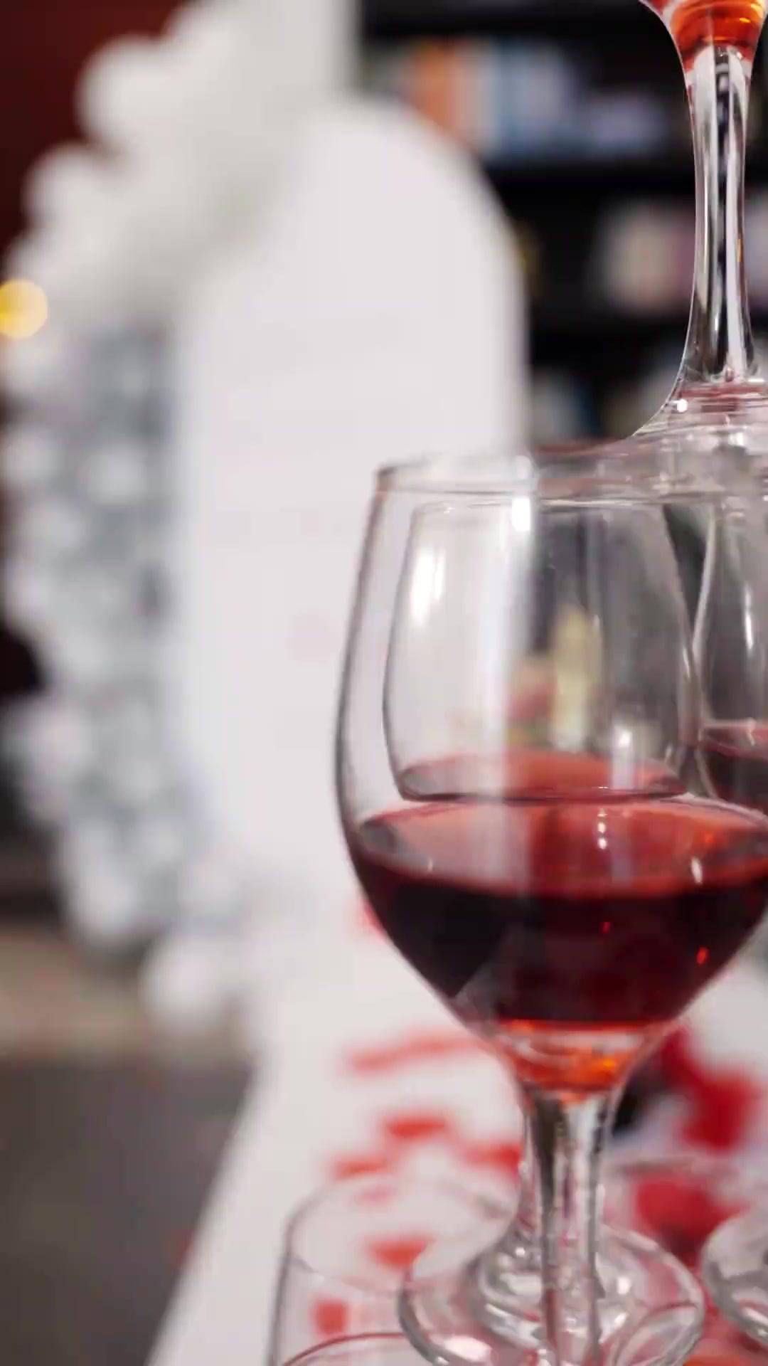 Anniversary from Hell: Wife vs. Mistress!