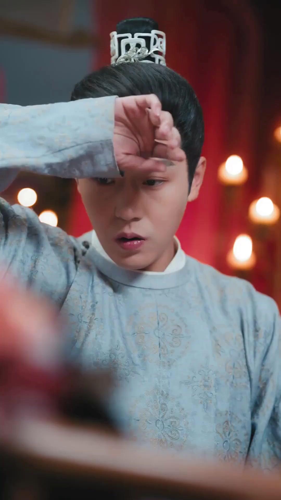 (مدبلج) الطبيب الإمبراطوري