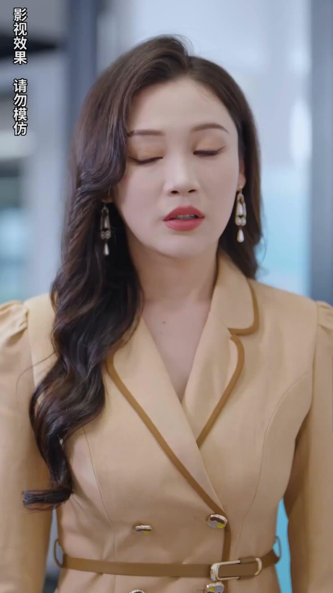 Secretly Yours, Mr. Billionaire