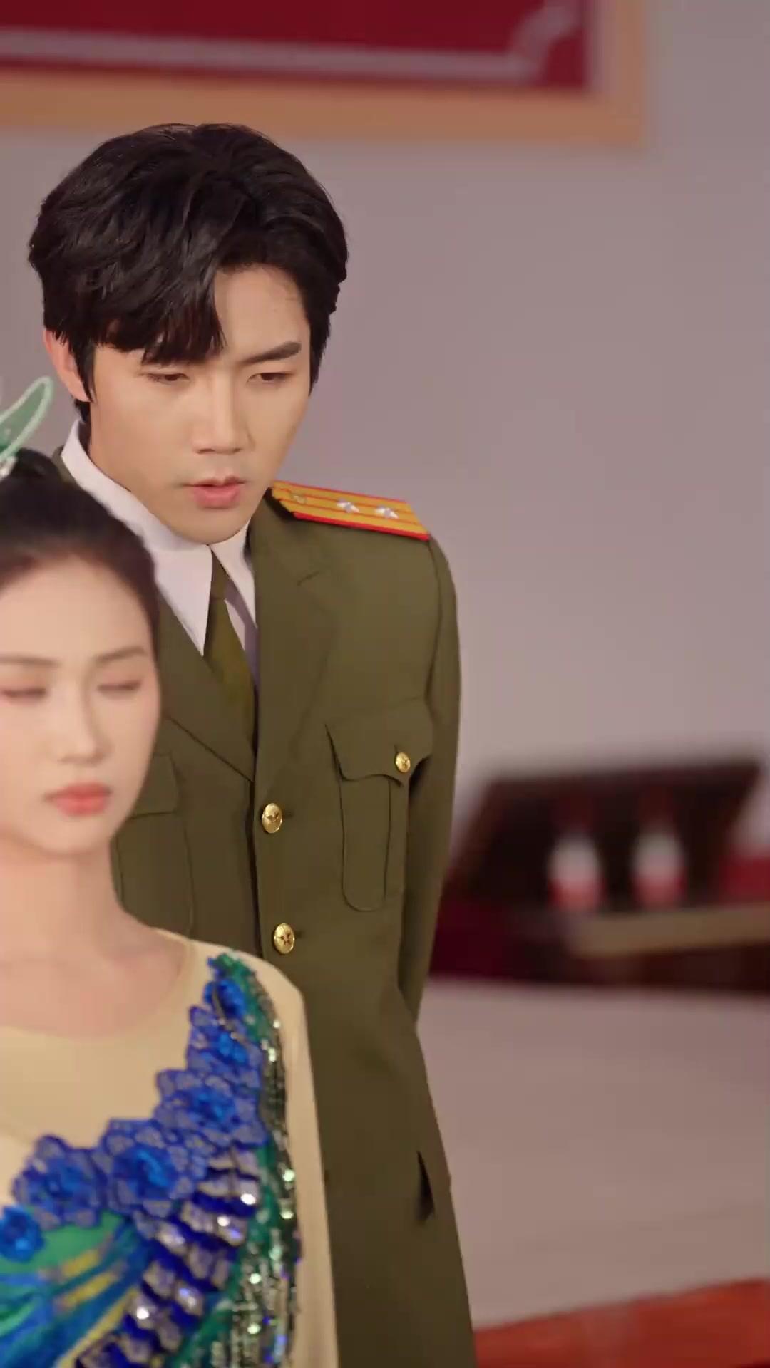 (Lồng tiếng) Ông Chồng Thập Niên 80 Ngây Thơ