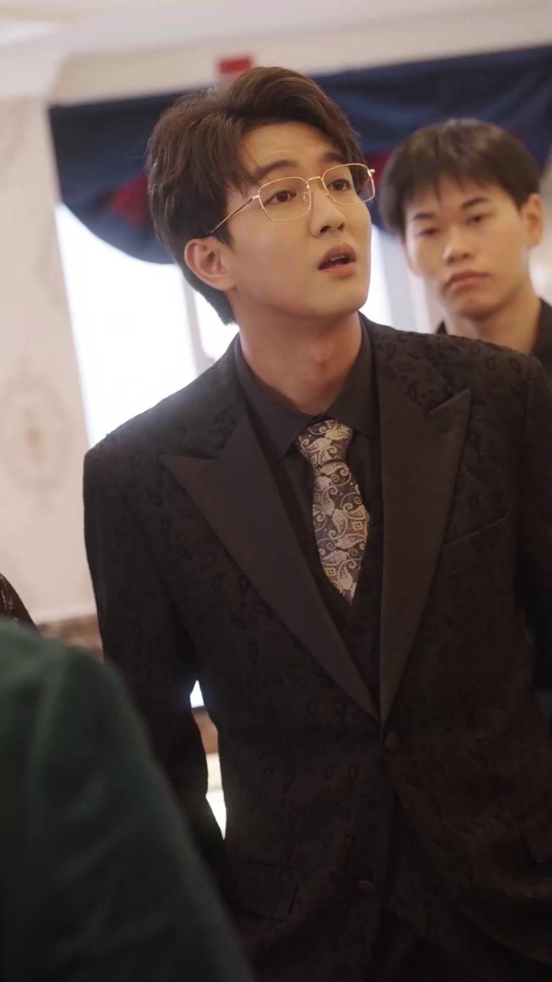 Tuan Muda Benar dan Palsu