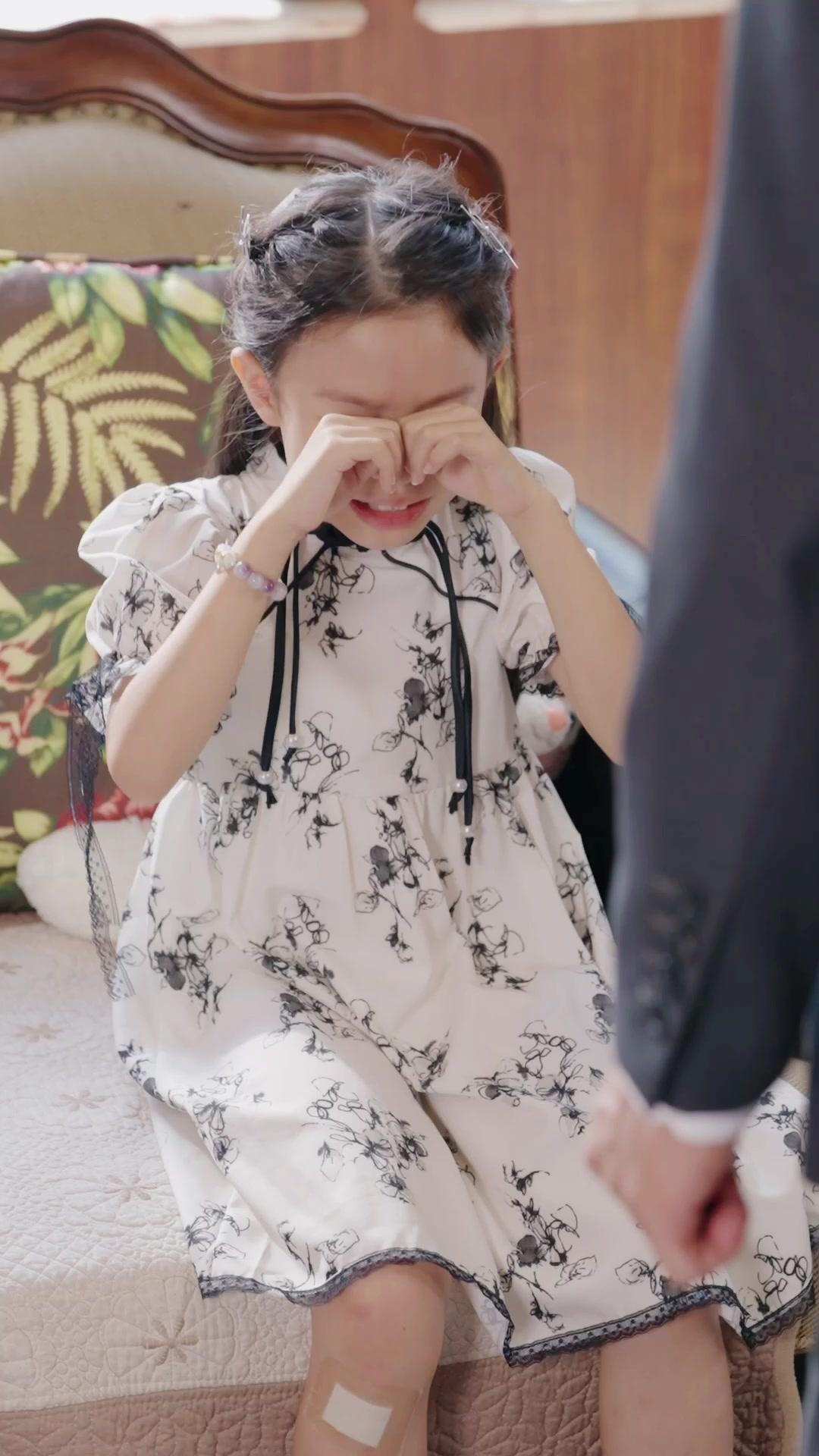 Surprise, Mom! It’s Your Real Daughter!