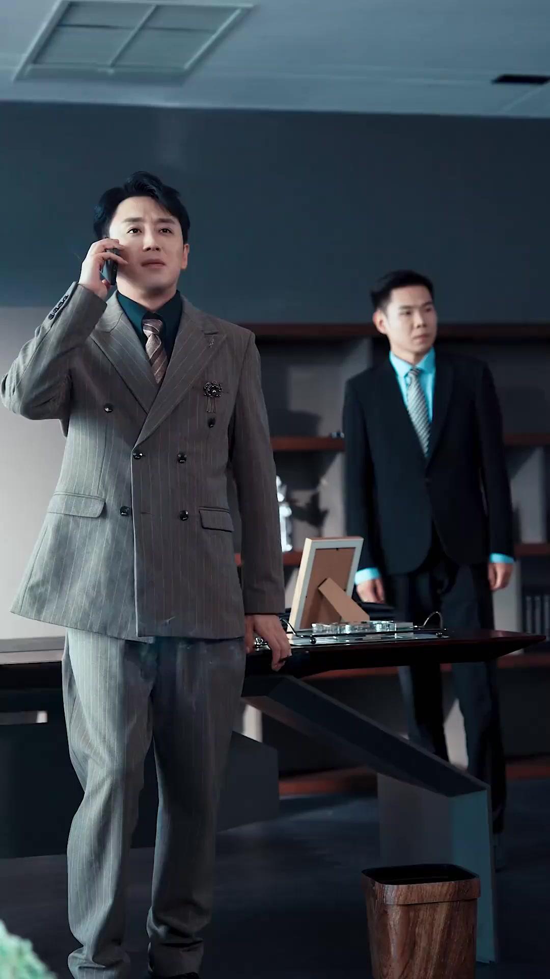 Aynadaki Yabancı Yüz