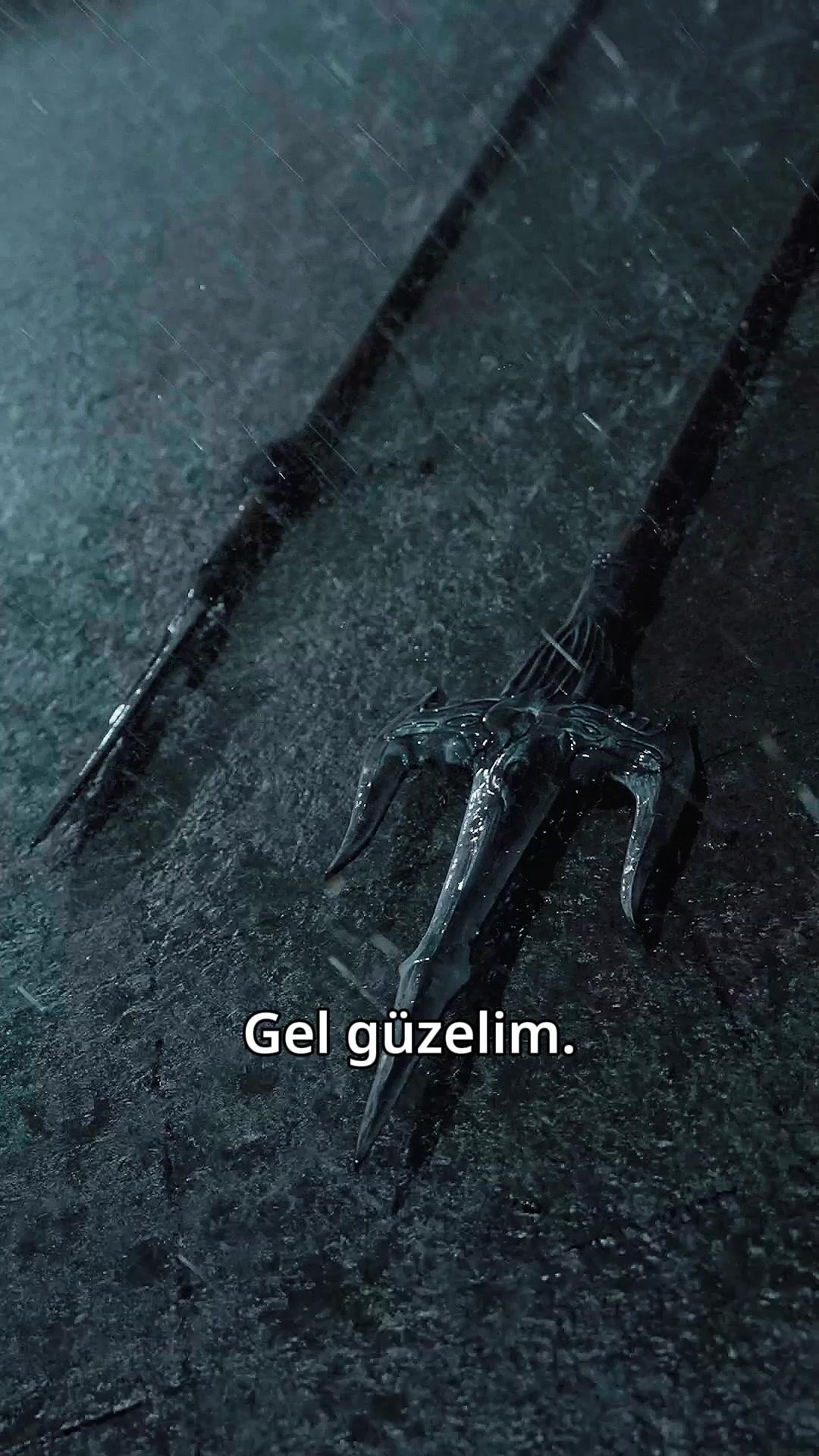 Göğü Parçalayan Kılıç