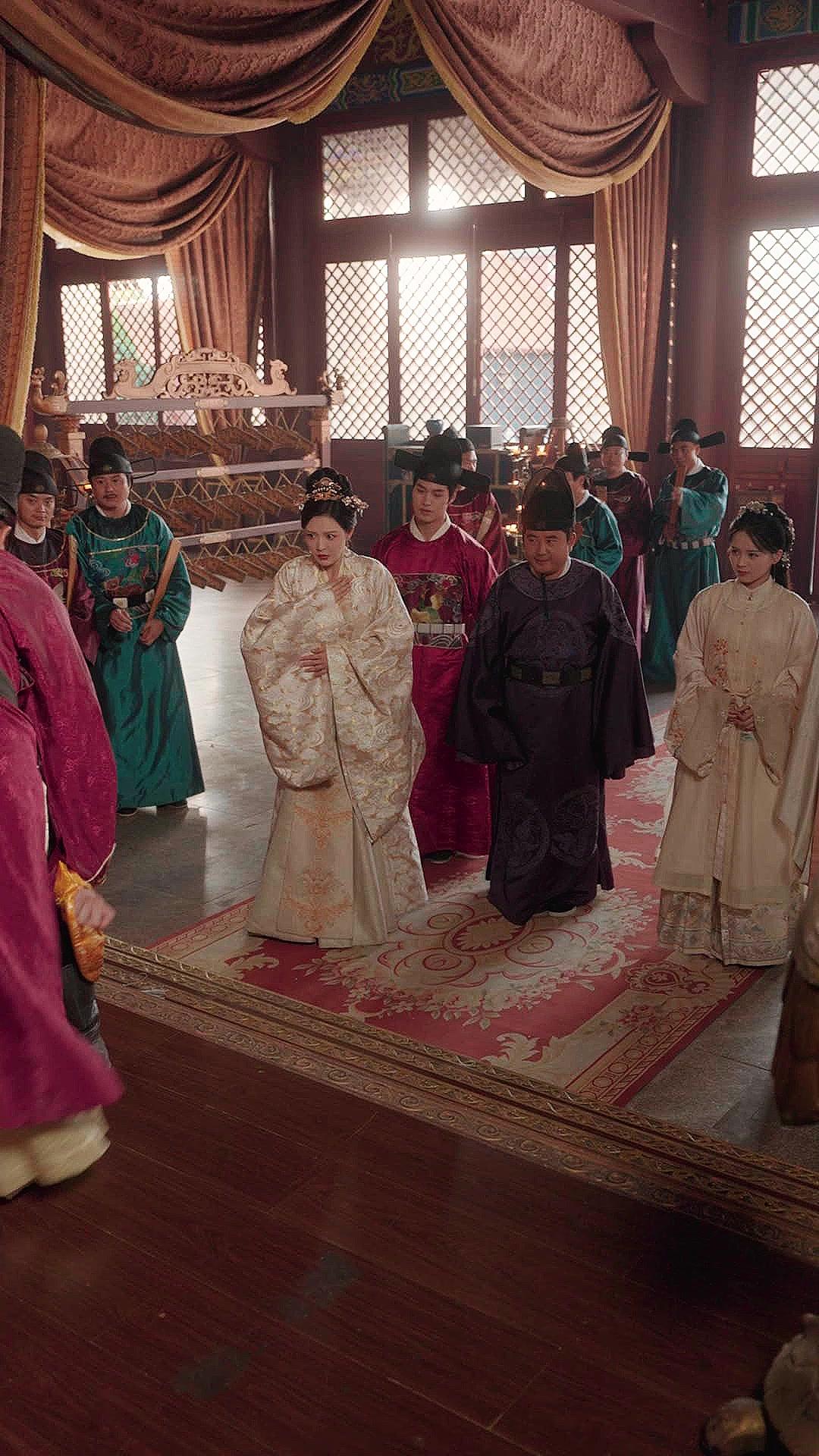 El velo de la corona