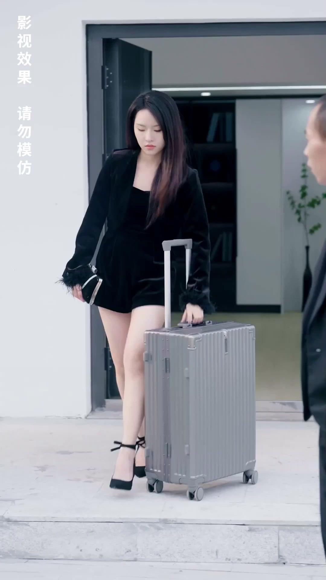 가짜 이혼 뒤에 숨겨진 사랑