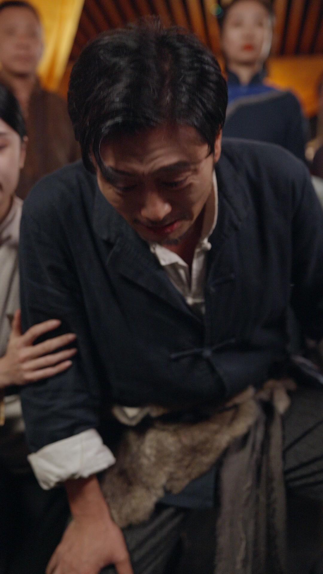 哀牢山驚魂人面熊