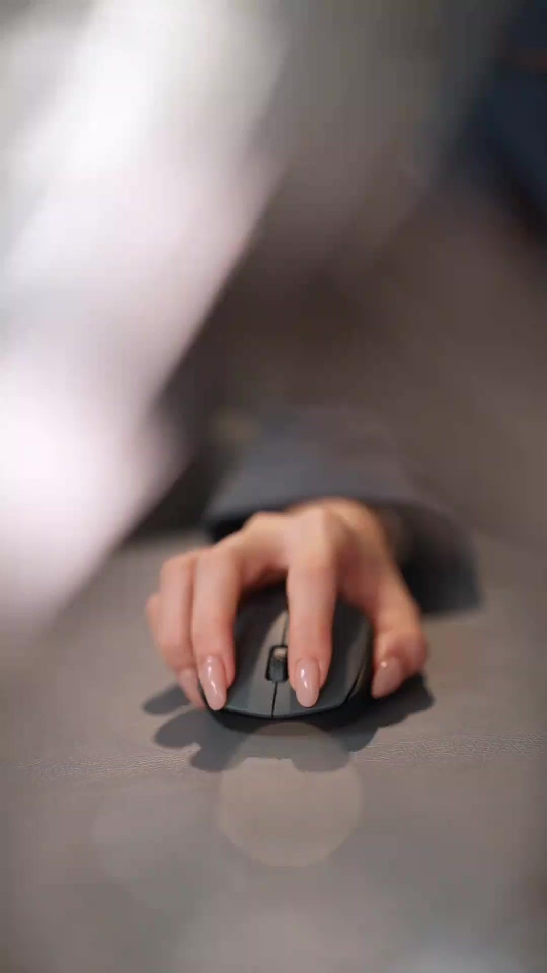 Giúp Chồng Tôi Ly Hôn