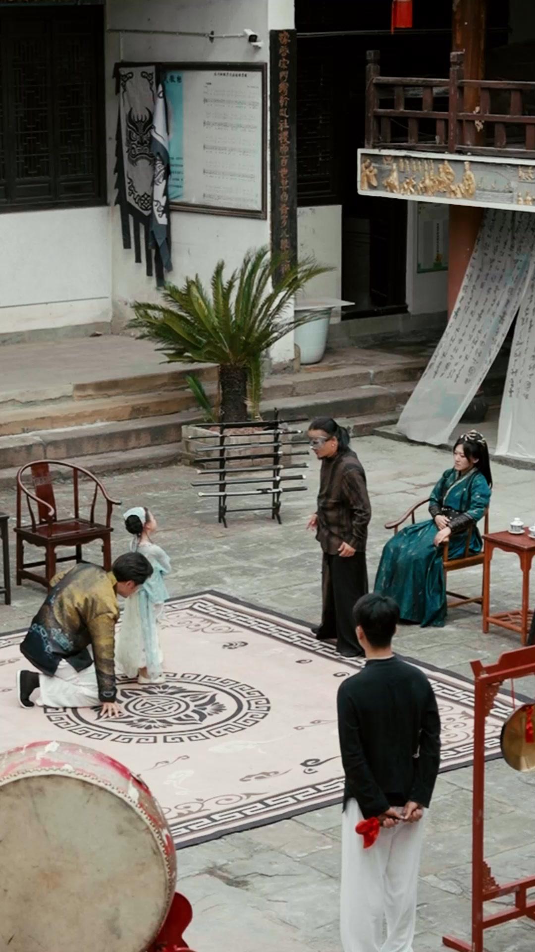 Putriku Adalah Master Genius