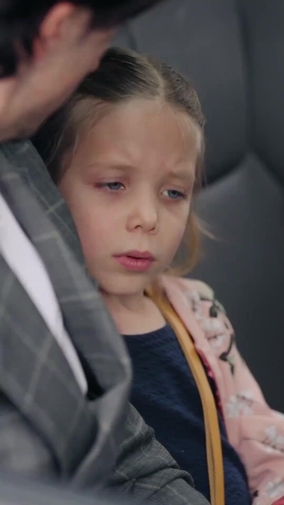 Papá fiscal, salva a mamá