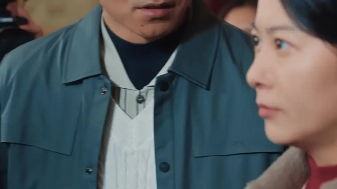 Veil of Deception: When Silence Speaks Louder Than Microphones