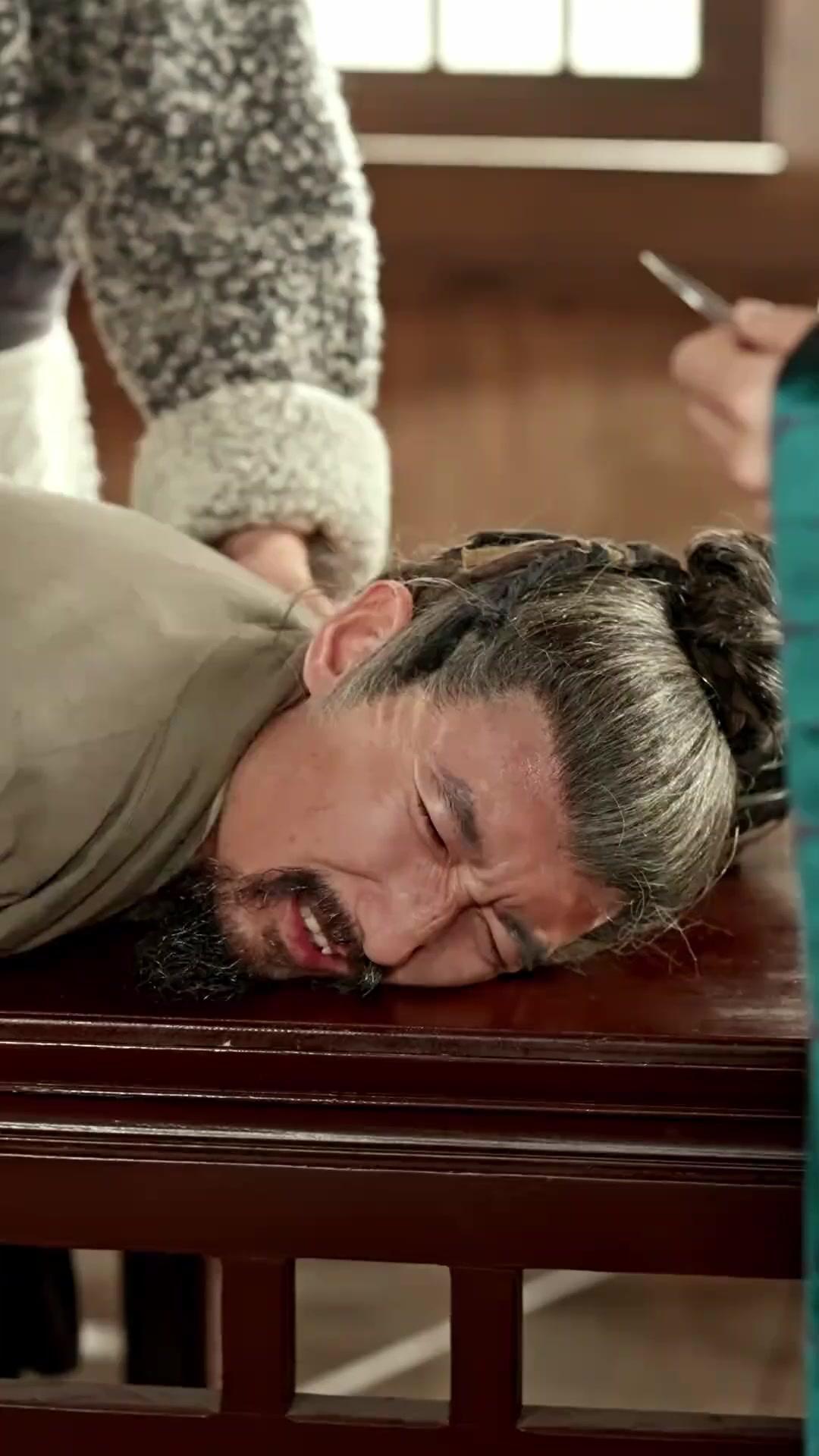 Me traicionaste por el título