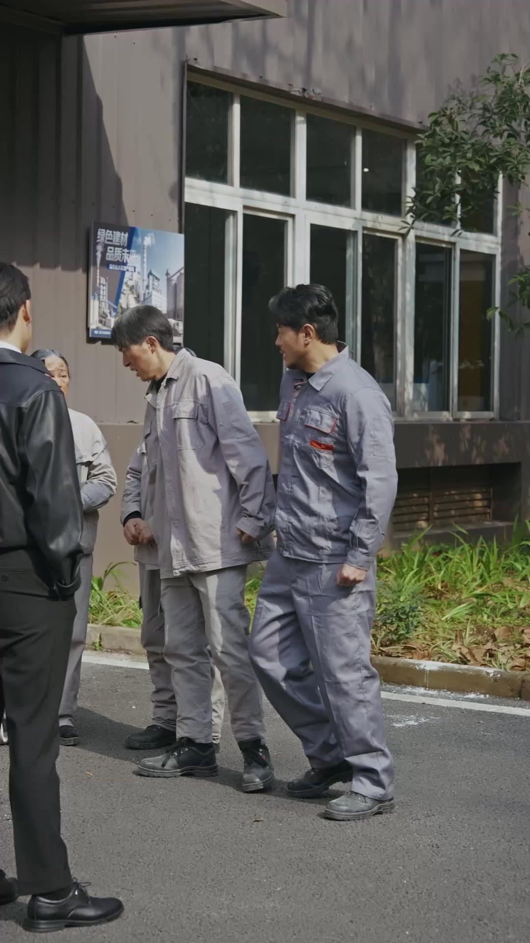 我在自家廠裡當小弟