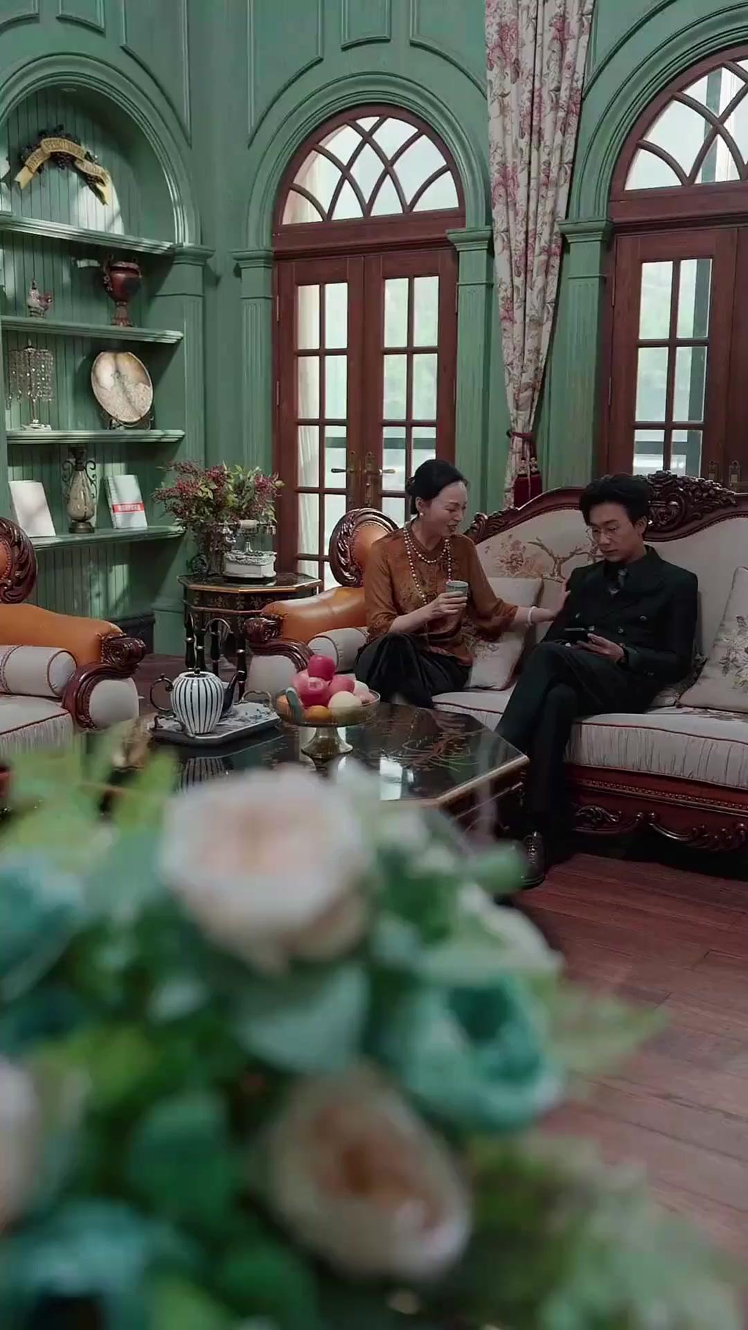 Cinta yang Memanjakan