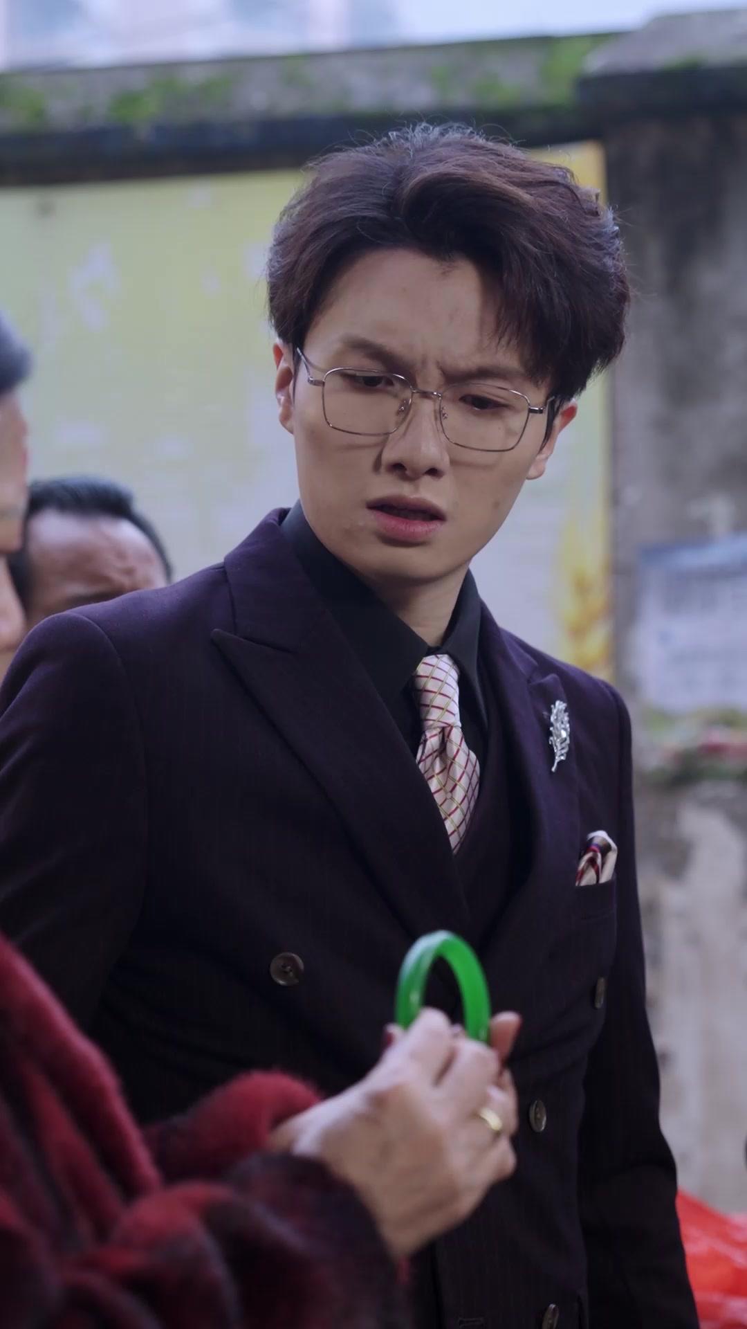 Zafer Şöleninde Yıkılan Hayaller