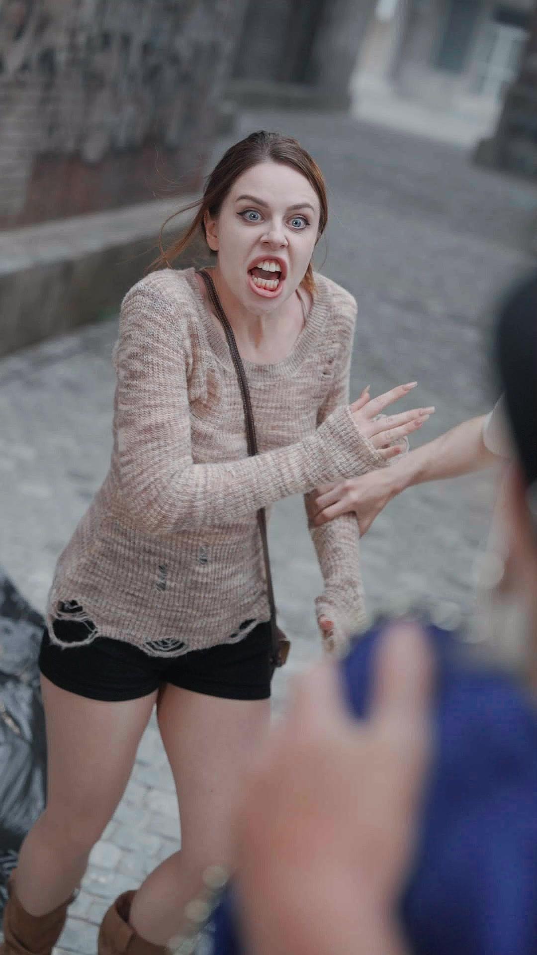 Jangan Usik Orang Tua Miliarder