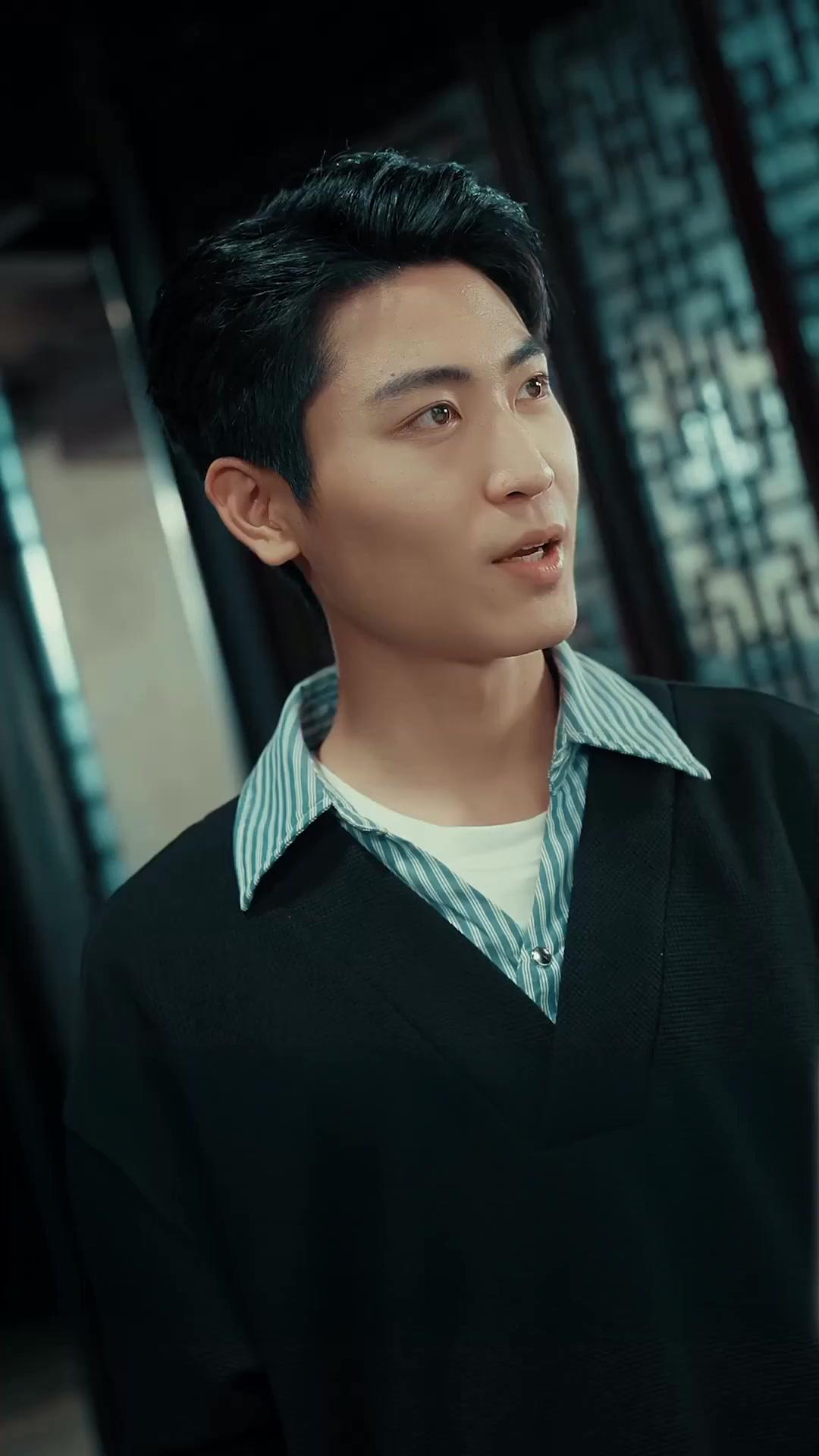  لدي عين الثروة