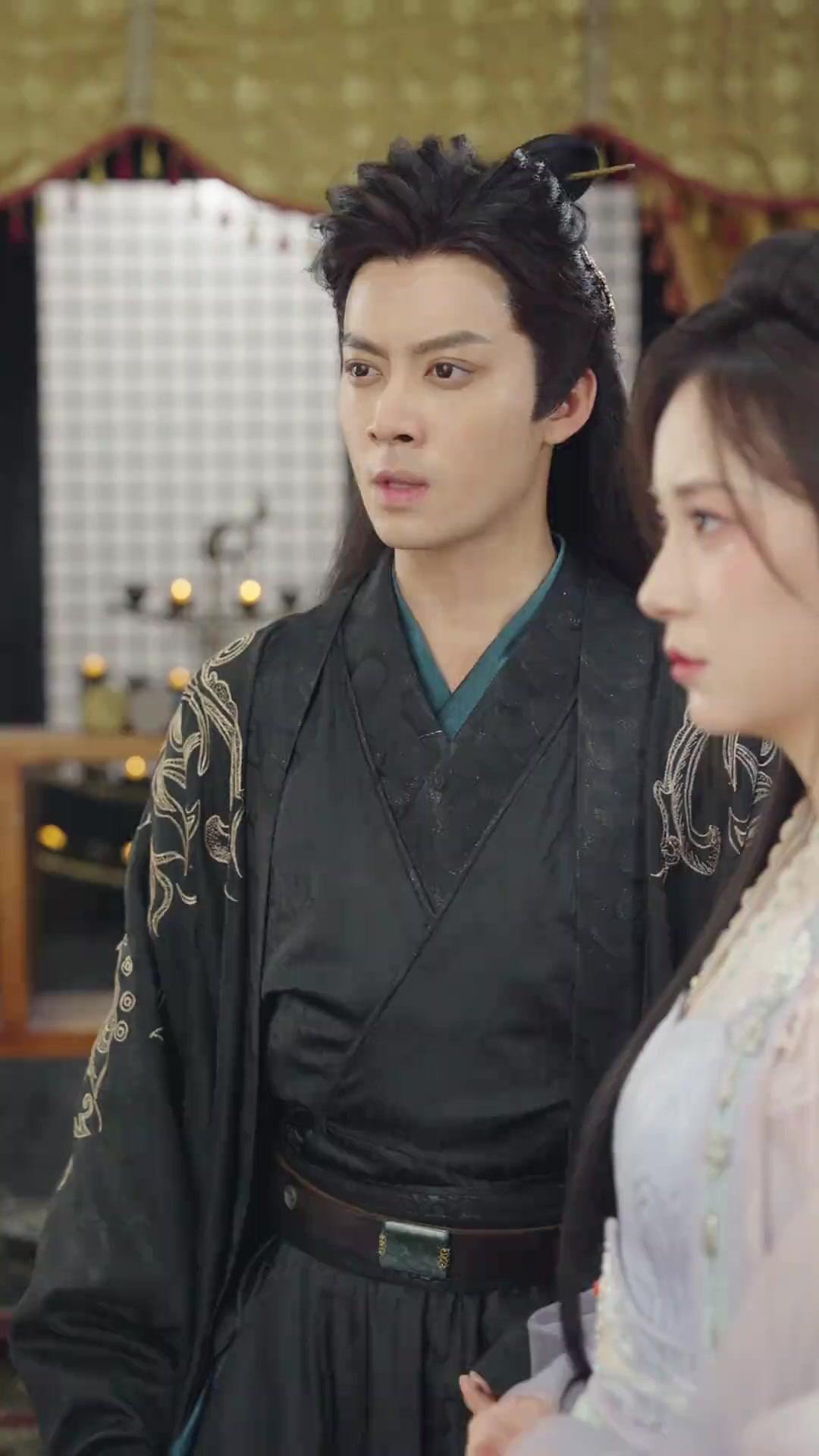 (Doblado)Princesa, compórtese