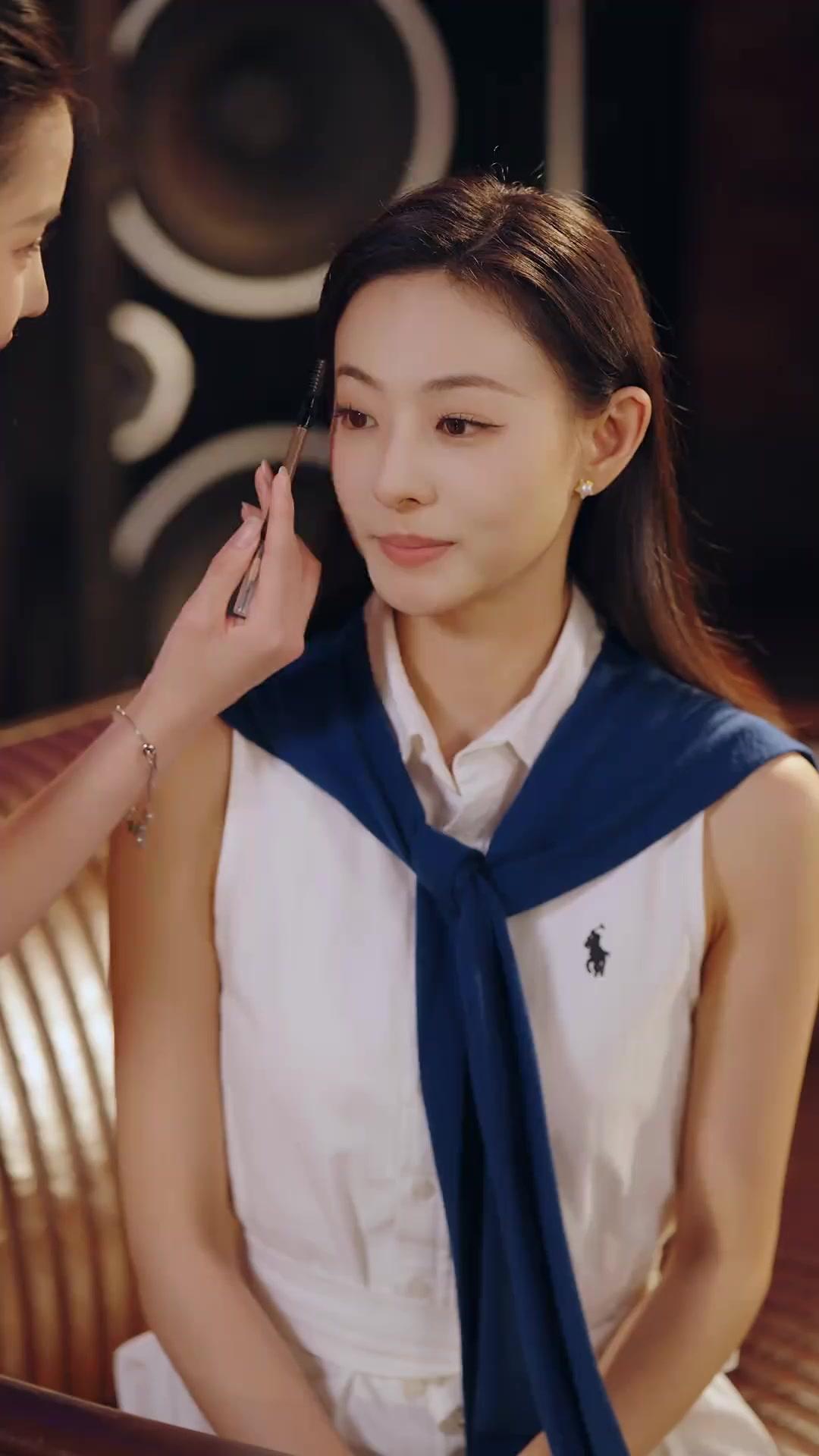 OMG! My Fake Date Is The Billionaire!