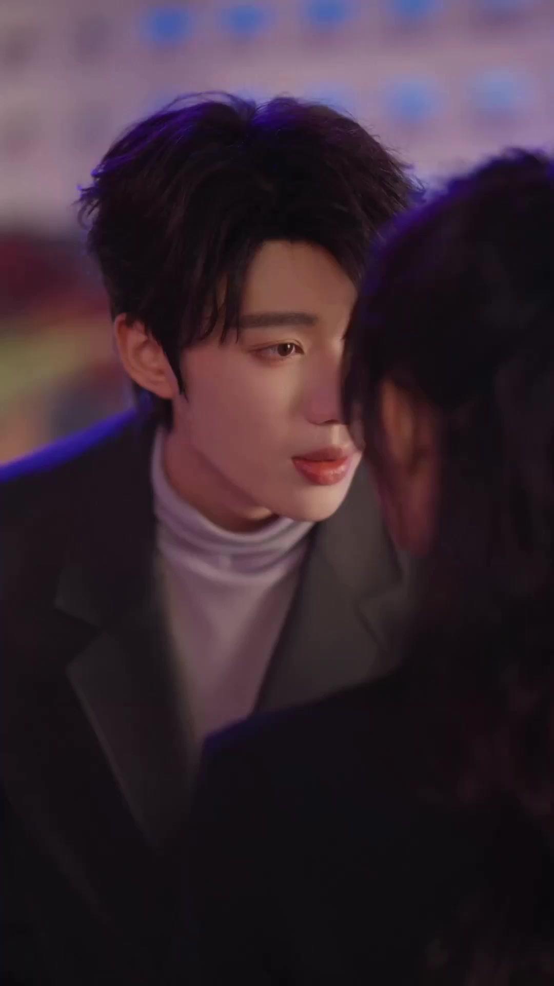 지지 않는 달빛