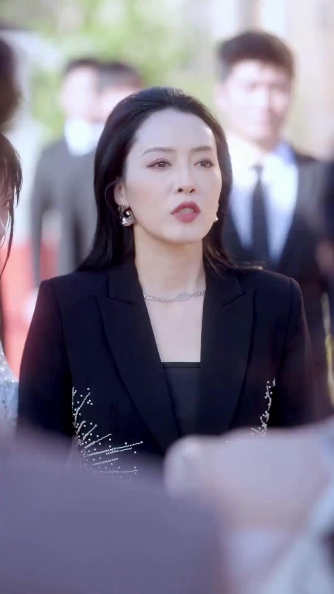 (Dubbed) You Picked the Wrong Mother to Cross!