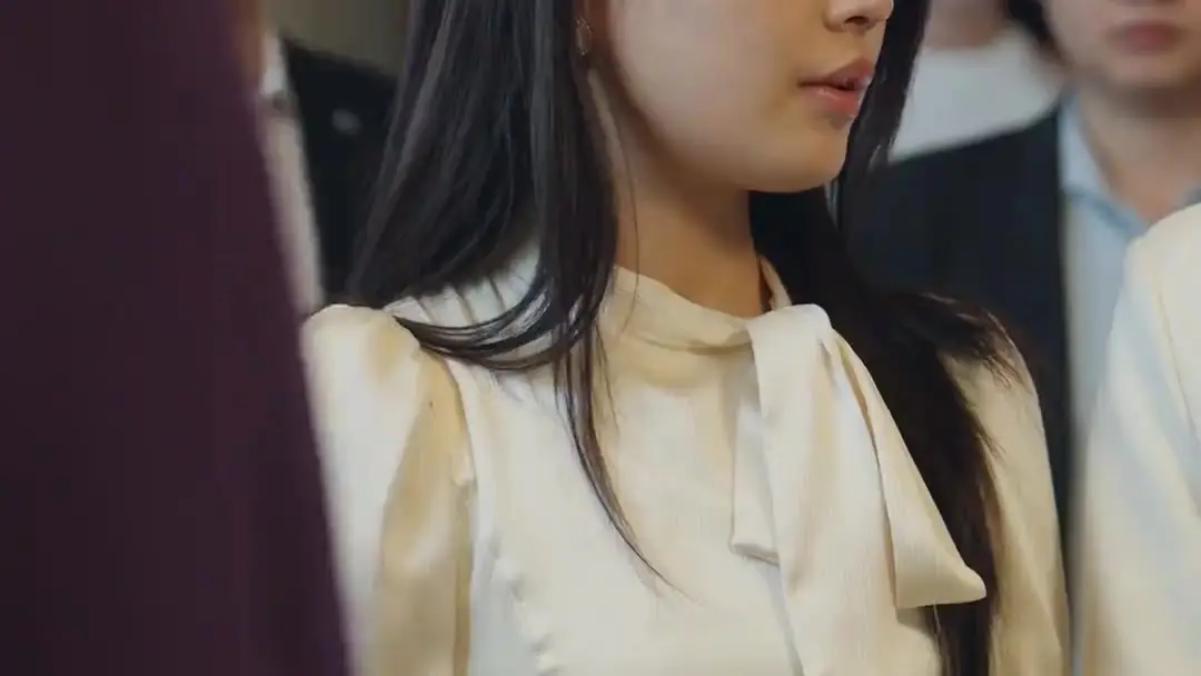 Purple Suit vs. White Dress: A Power Ballet