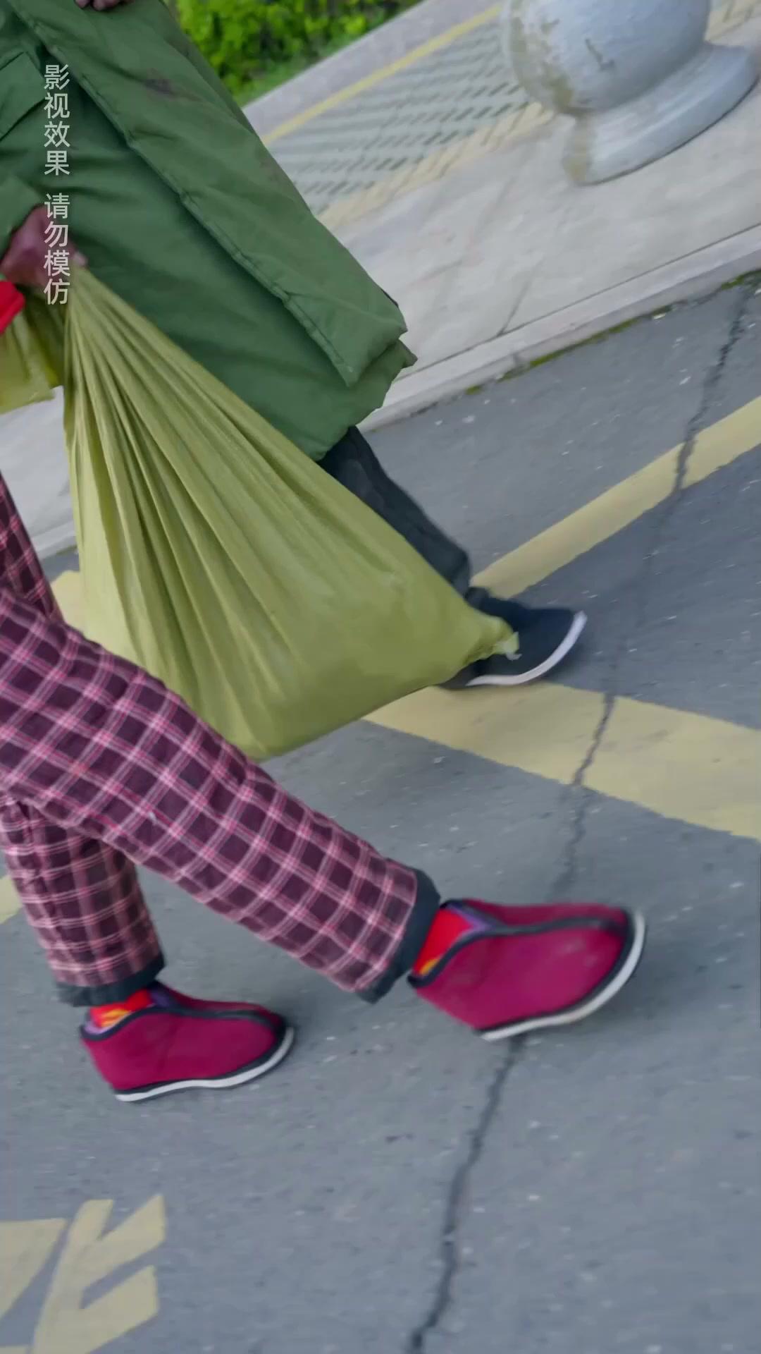 Casamento Relâmpago: Amor Doce em Curso