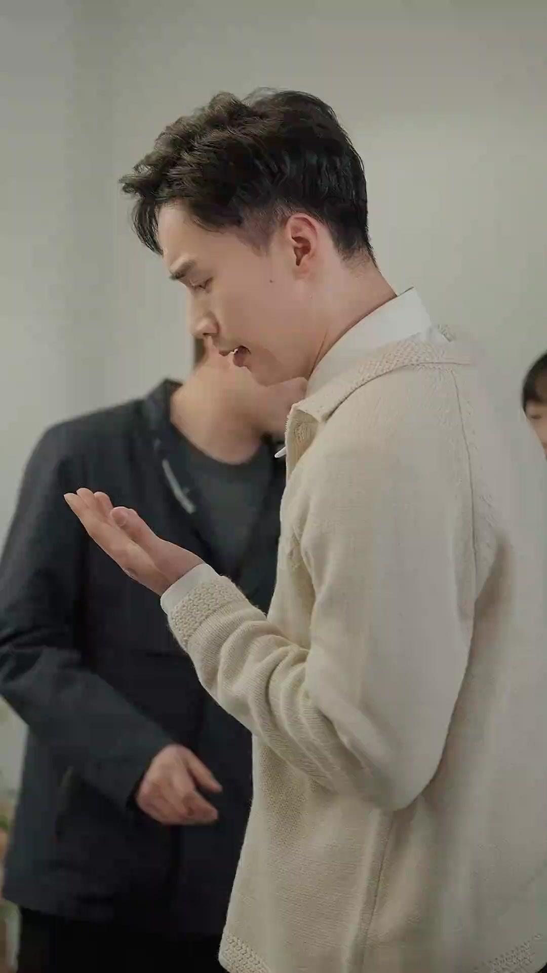 Chim Khách Về Tổ