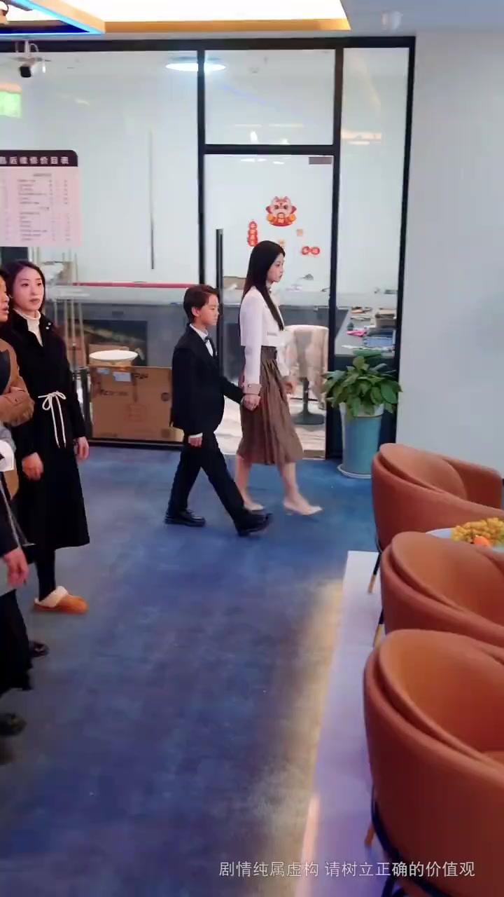 لا تعبث مع ملك الكرة الصغير(مدبلج)