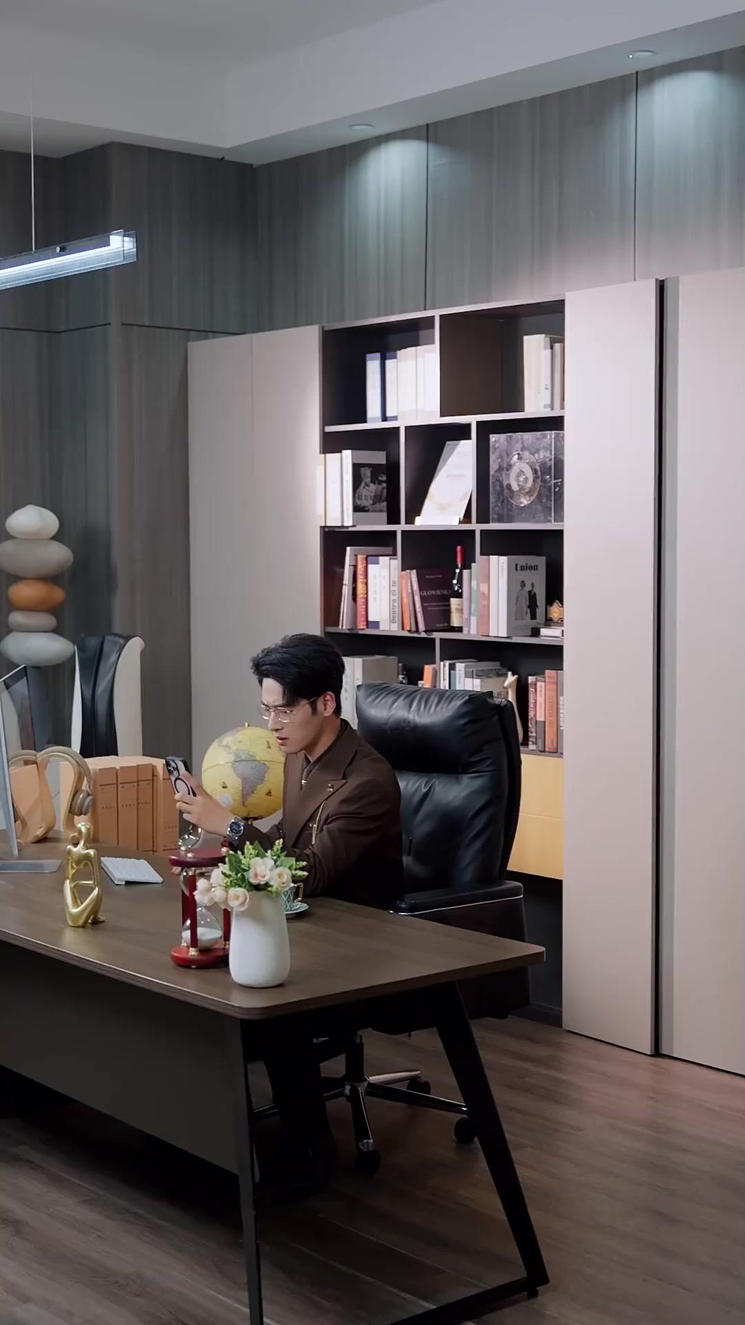 Guess Who You Just Slapped?