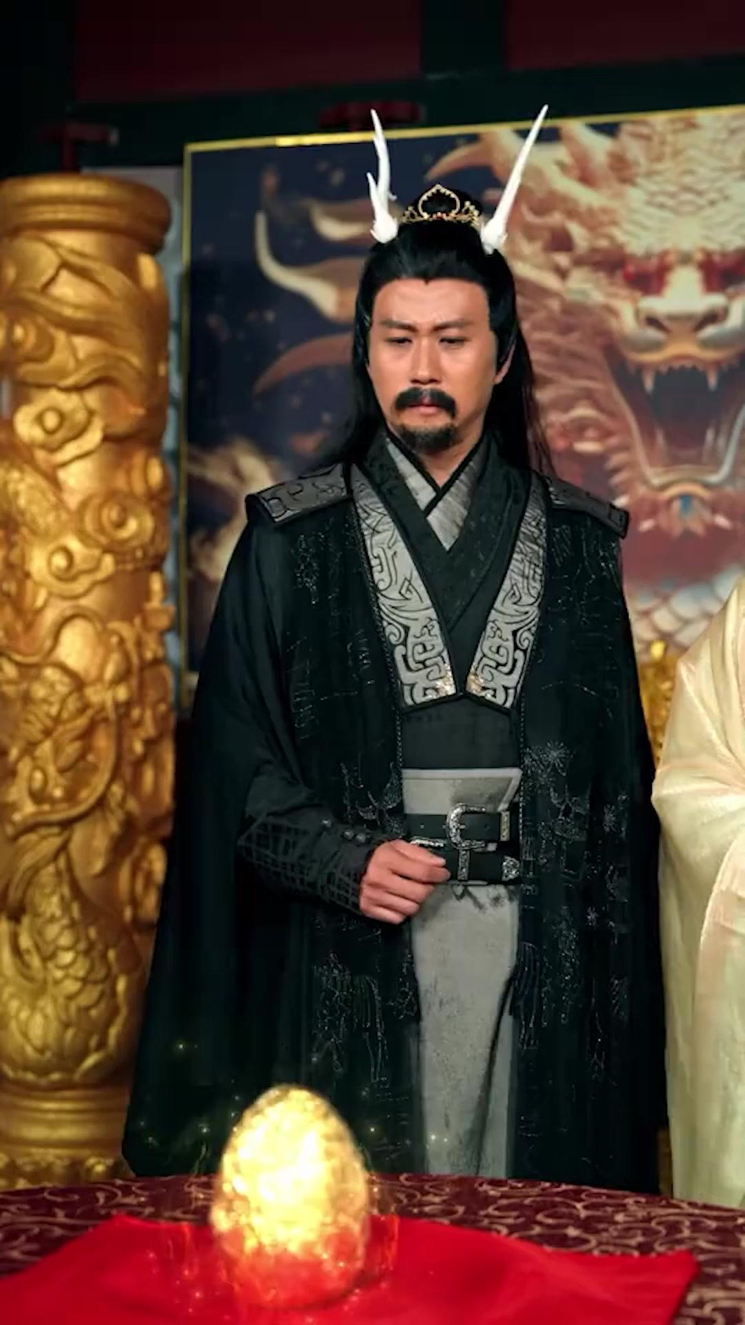 Meine Rache nach der Geburt des Goldenen Drachen