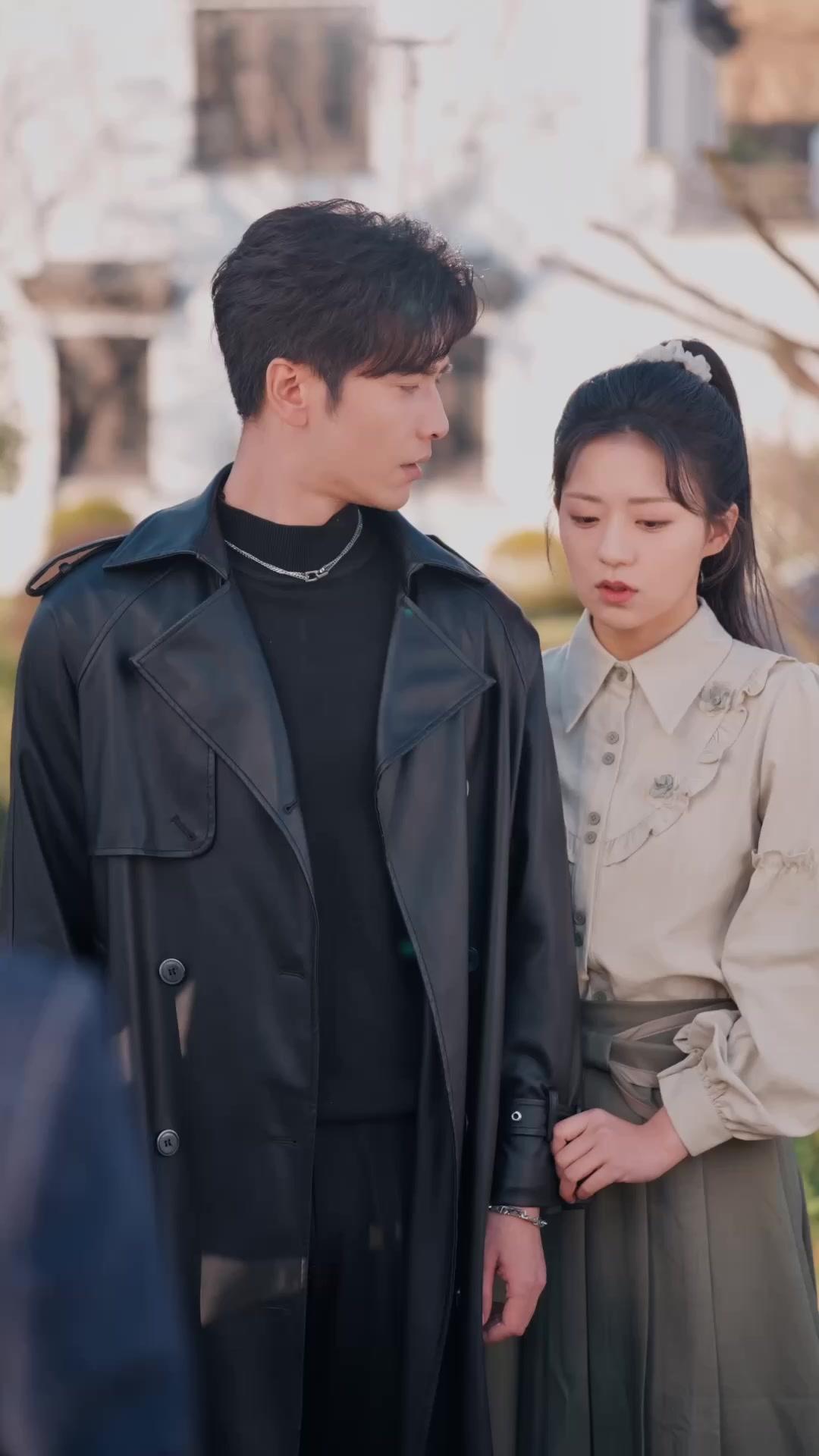 Gönlündeki Çiçek