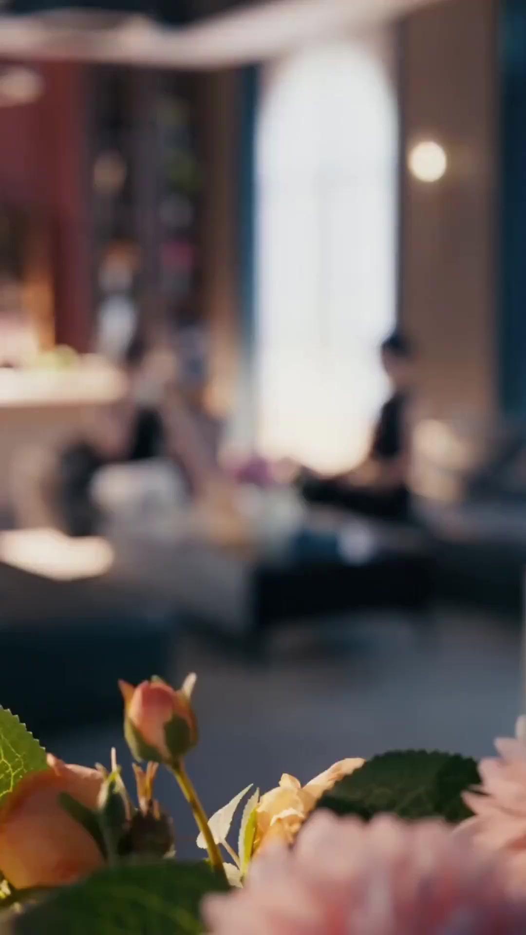 Rahasia Suamiku di Balik Pintu