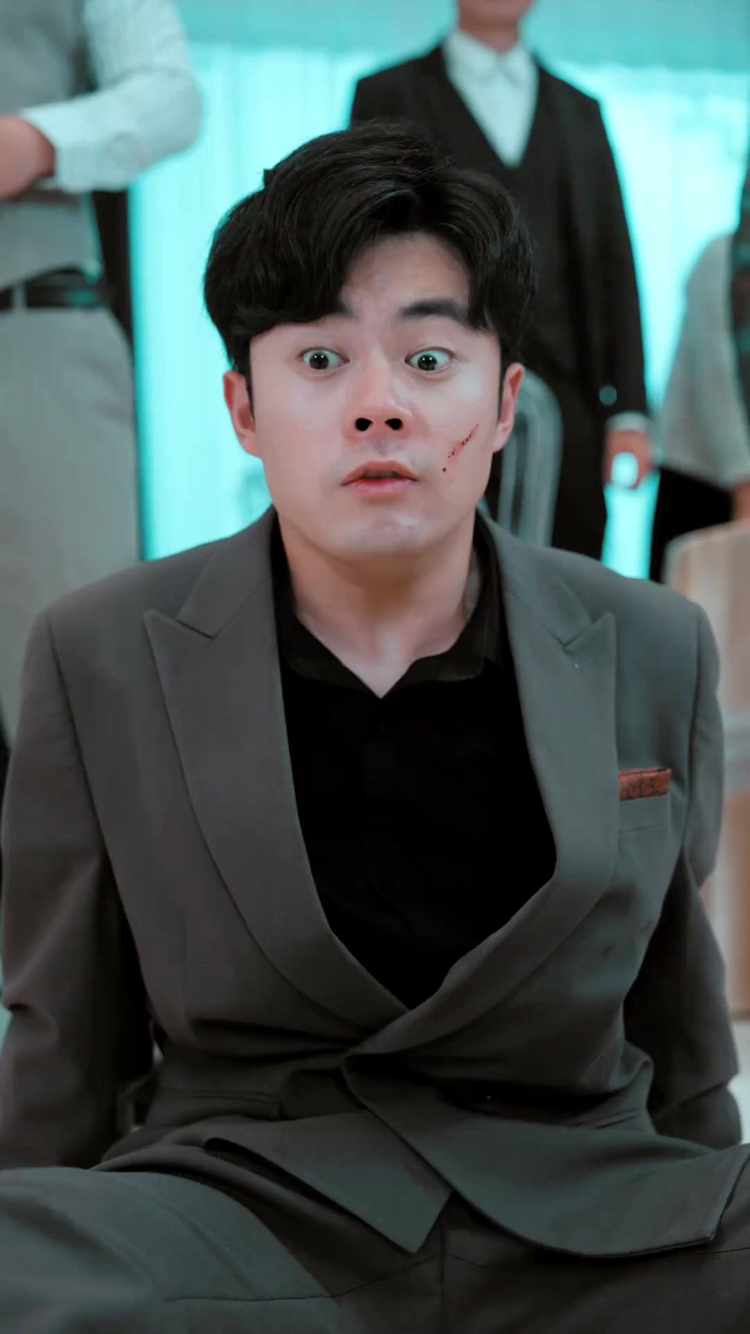 El retorno del maestro supremo