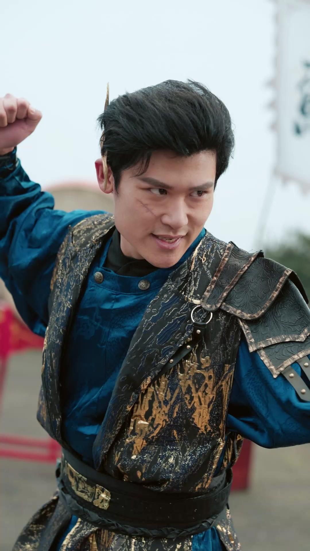 Satu Pukul Kayu, Dunia Tunduk