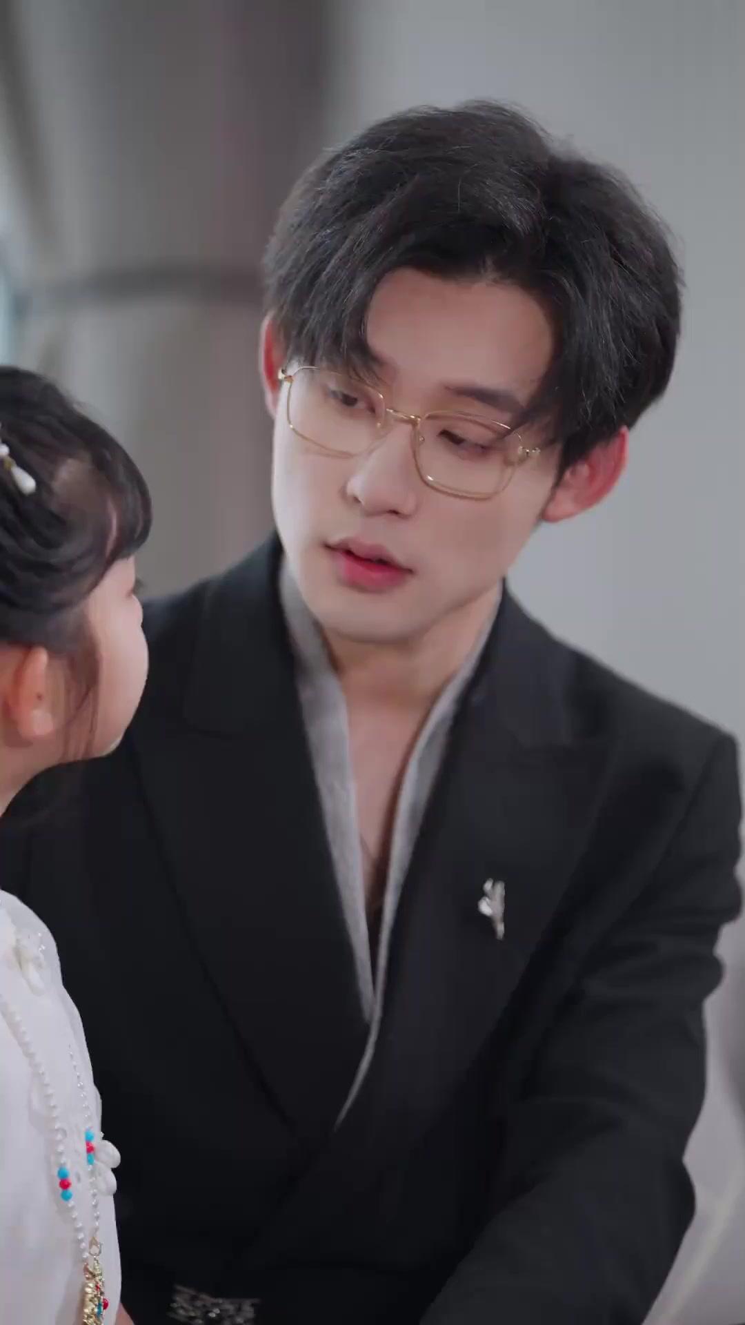 Ganti Ayah, Ubah Nasib