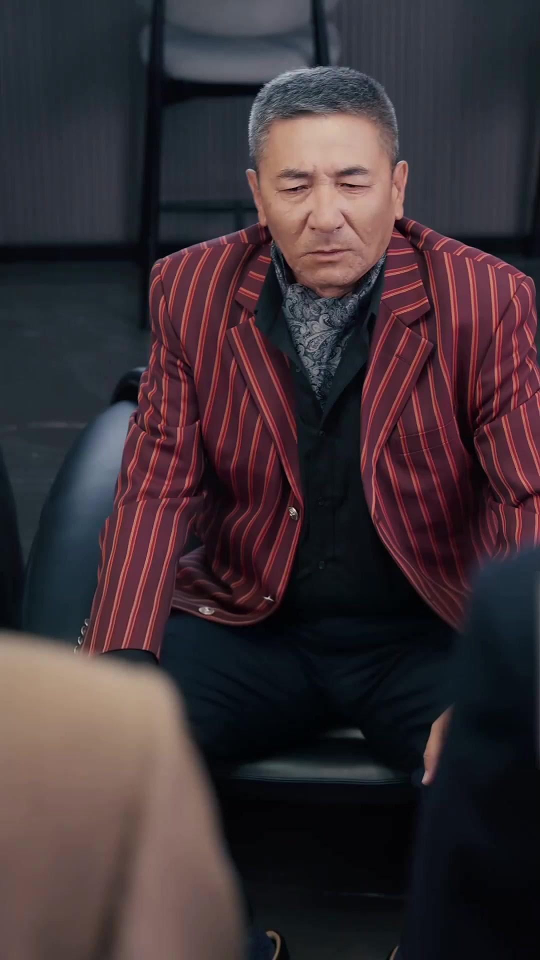 Rahasia Suamiku di Balik Pintu