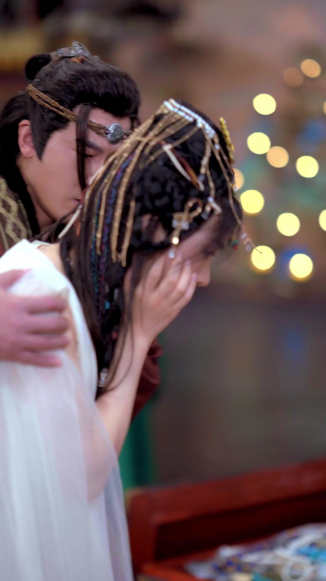 Sandiwara Kaisar Palsu