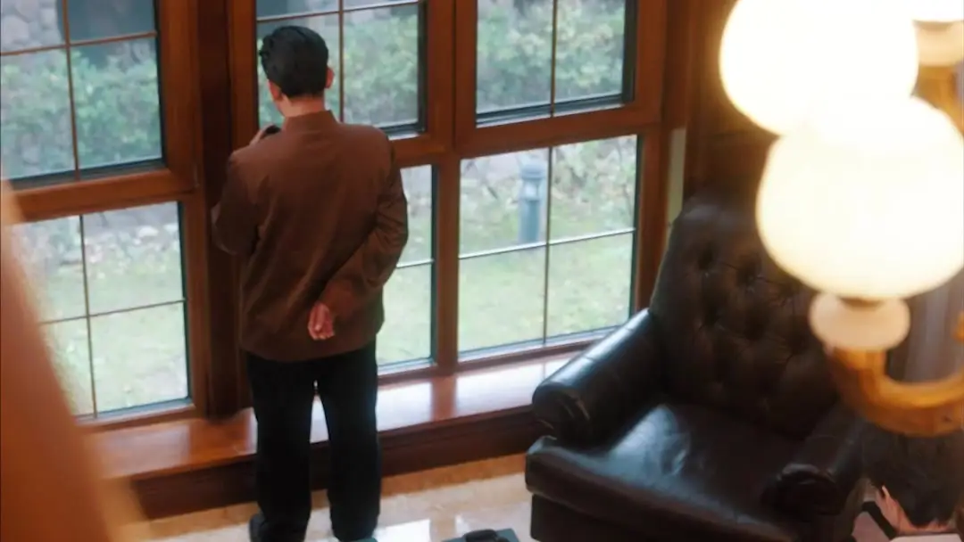 Flashback = Time Bomb in Silk