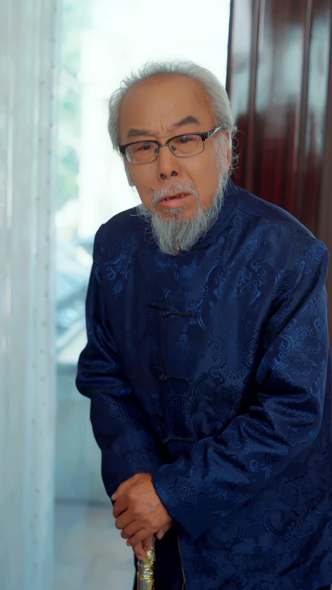 Prigioniera, Moglie, Madre