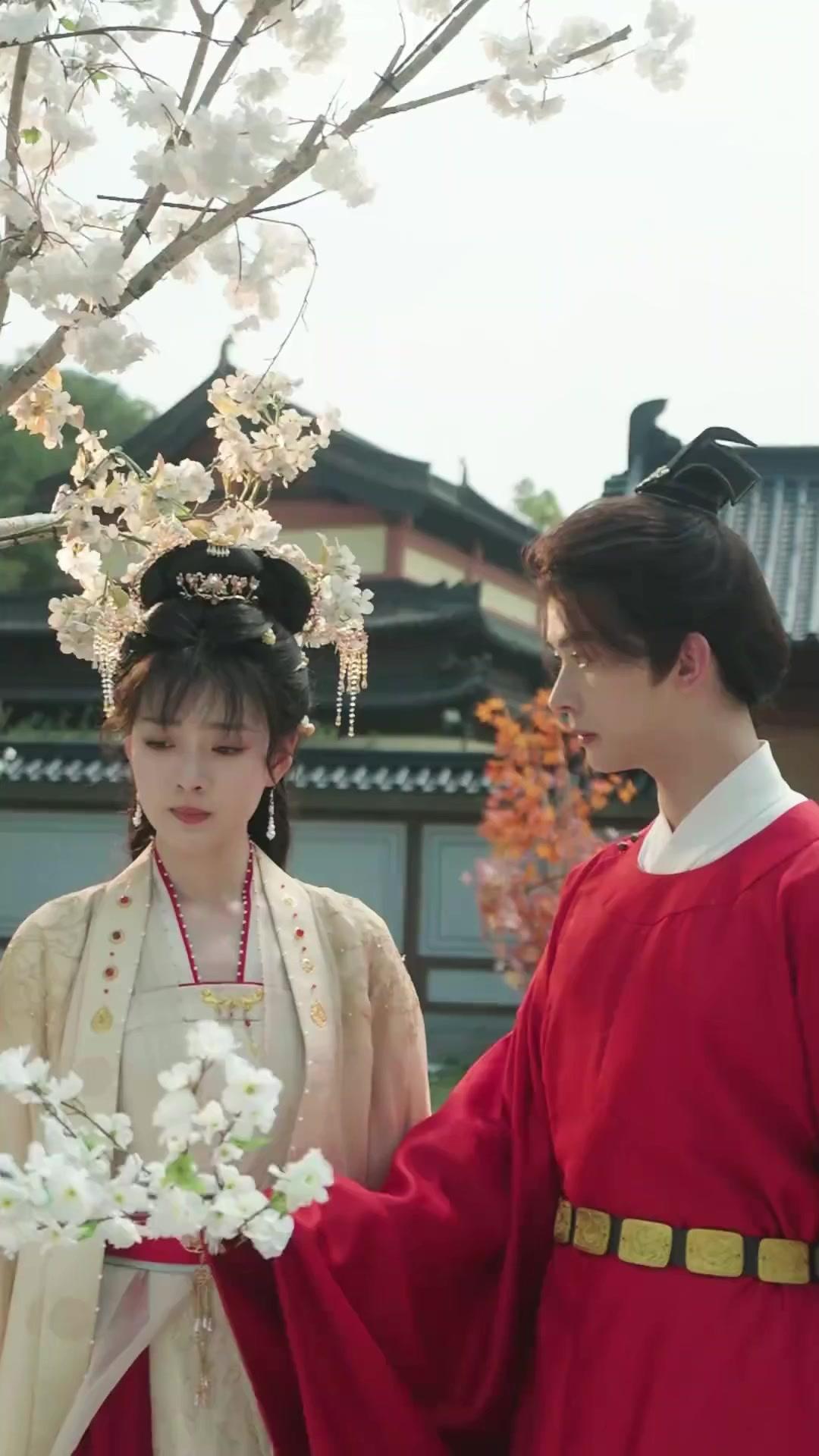 My Clingy Husband by Contract