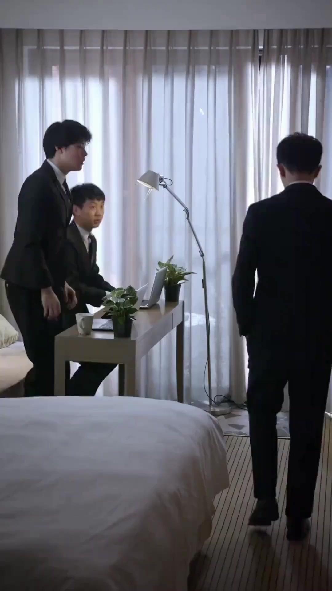 (Doblado) El juego contra los infieles